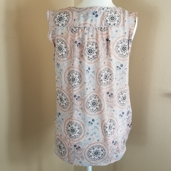 Loft Blush Patterned Sleeveless Blouse Size Small - Picture 4 of 6